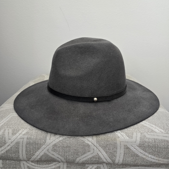 NWT Wool wide brim hat - Picture 2 of 4